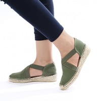 توني بونس صندل زيتي مغلق من الخلف - ELASTIC