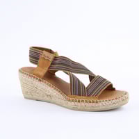 TINA- صندل صيفي مخطط بني