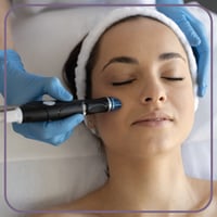تنظيف البشرة العميق هيدرافيشل (Hydrafacial)
