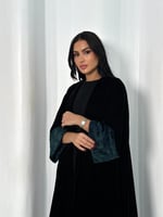 عبايه مخمل كوري مع شيفون مخمل