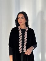 عبايه مخمل كوري مع استرتش وكلفه