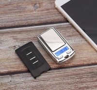 ميزان صغير شكل مفتاح