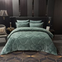 عروض نهاية السنة – مفرش شتوي مزدوج | 6 قطع فرو مخم...