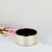 فازة سيراميك ارتفاع مقاس15سم بارتفاع 7سم