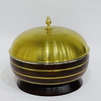 حافظة طعام خشبي مع استيل بغطاء ذهبي 28 سم