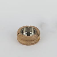 طفاية سجائر خشبية