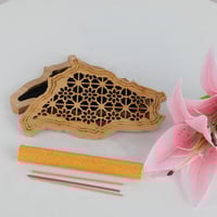 مبخرة ذكية + 11عود موروكي من النوع الفاخر