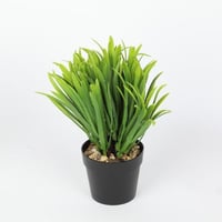 شجرة صناعي بمركن اسود ارتفاع 23سم