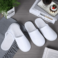 مجموعة من 3 ازواج سليبر ابيض ناعم فندقي بطبقة مانع...