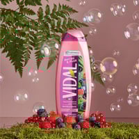 غسول الجسم من فيدال برائحة التوت والمسك لبشرة ناعم...