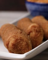 رولات الشاورما المقرمشة (مفرزن)( ٣٠ حبة )