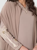 جلابية الدرعية مع وشاح - بني فاتح