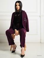 بدلة أنيقة وراقية