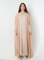 جلابية الدرعية مع وشاح - بيج