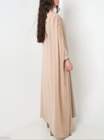 جلابية الدرعية مع وشاح - بيج