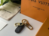 ميدالية لويس فيتون