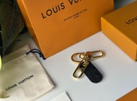 ميدالية لويس فيتون