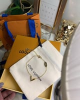 اسواره لويس فيتون