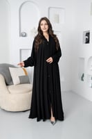 عبايه كلوش راقيه بتدخيله ازرار اماميه كم ضيق