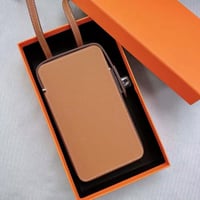 شنطة مميزة بأحرفك