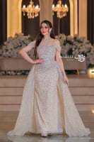 فستان سهرة بيج أوف شولدر بتطريز يدوي لامع وفخامة أ...