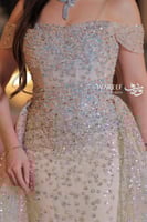 فستان سهرة بيج أوف شولدر بتطريز يدوي لامع وفخامة أ...