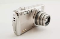 FUJIFILM FINEPIX F80 EXR