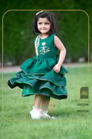 فستان بناتي بالاسم