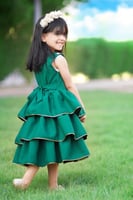 فستان العيد الوطني بالاسم