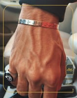 اسوارة مع حفر عبارة حسب الاختيار