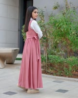 مريول بناتي لون بينك