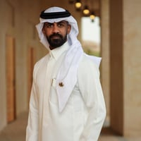 شماغ ابيض فلياني الأيطالي
