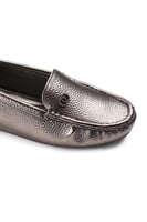 حذاء فلات طبي كاجوال مغلق بلمعة