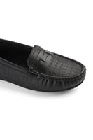 حذاء فلات طبي كاجوال مغلق مزخرف و بشريط جلدي عريض