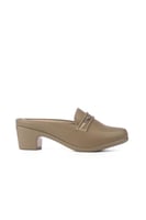 حذاء طبي كعب مفتوح من الخلف بلمعه وكعب منفصل