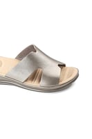 حذاء طبي مفتوح بلمعة ومقدمة جلدية عريضة