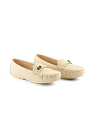 حذاء فلات طبي كاجوال مغلق يتوسطه شريط جلدي مزين بق...