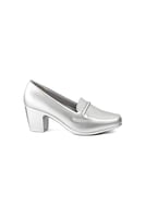 حذاء كعب متوسط طبي انيق ومريح مغلق يتوسطه شريط جلد...