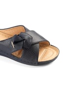 حذاء صيفي طبي أنيق فلات بلمعة بمقدمة جلدية بشكل X...