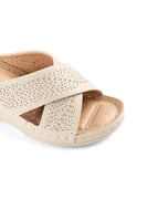 حذاء صيفي طبي أنيق فلات بدون لمعة مفرغ بمقدمة جلدي...