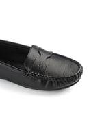 حذاء فلات طبي كاجوال مغلق مزين بحزام جلدي بشكل فيو...