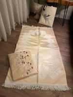 ‎الاطقم التركية مع شرشف صلاة مطرز