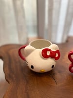 أكواب هيلو كيتي