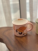 بوكس بجامة وكوب وجوارب