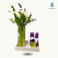 هدية فازة ورد مع عطر