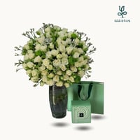 فازة ورد مع باتشي