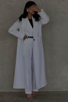 بليزر عباه مبطنة لون ابيض بازارر لون اسود