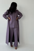 طقم 3 قطع بليزر عباية لون موف فاتح مع بدلة رسمية د...