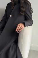 Linea Classic Abaya بني مقلم