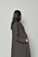 طقم 3 قطع بليزر عباية لون رمادي بني مبطنة مع بدلة...